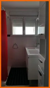 Redhouse Solarium Piscine شقة