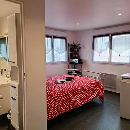 Redhouse Solarium Piscine شقة *