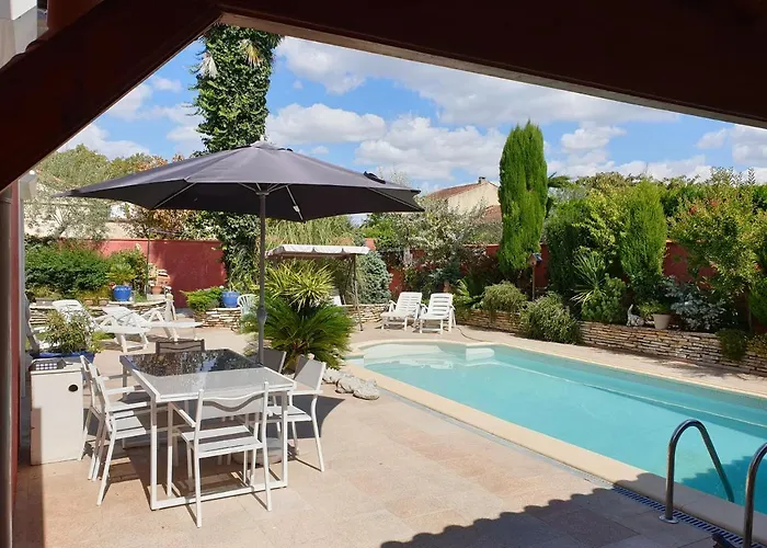 Redhouse Solarium 公寓 *